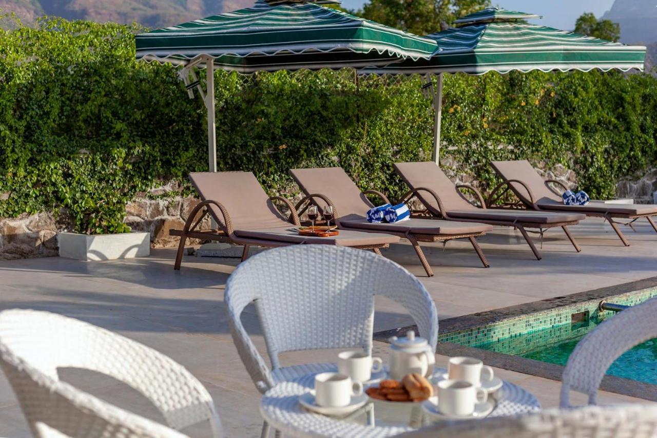 Natures Odyssey By Stayvista - Amidst Lush Greenery With Outdoor Pool And Indoor Activities Chinchavli Buitenkant foto
